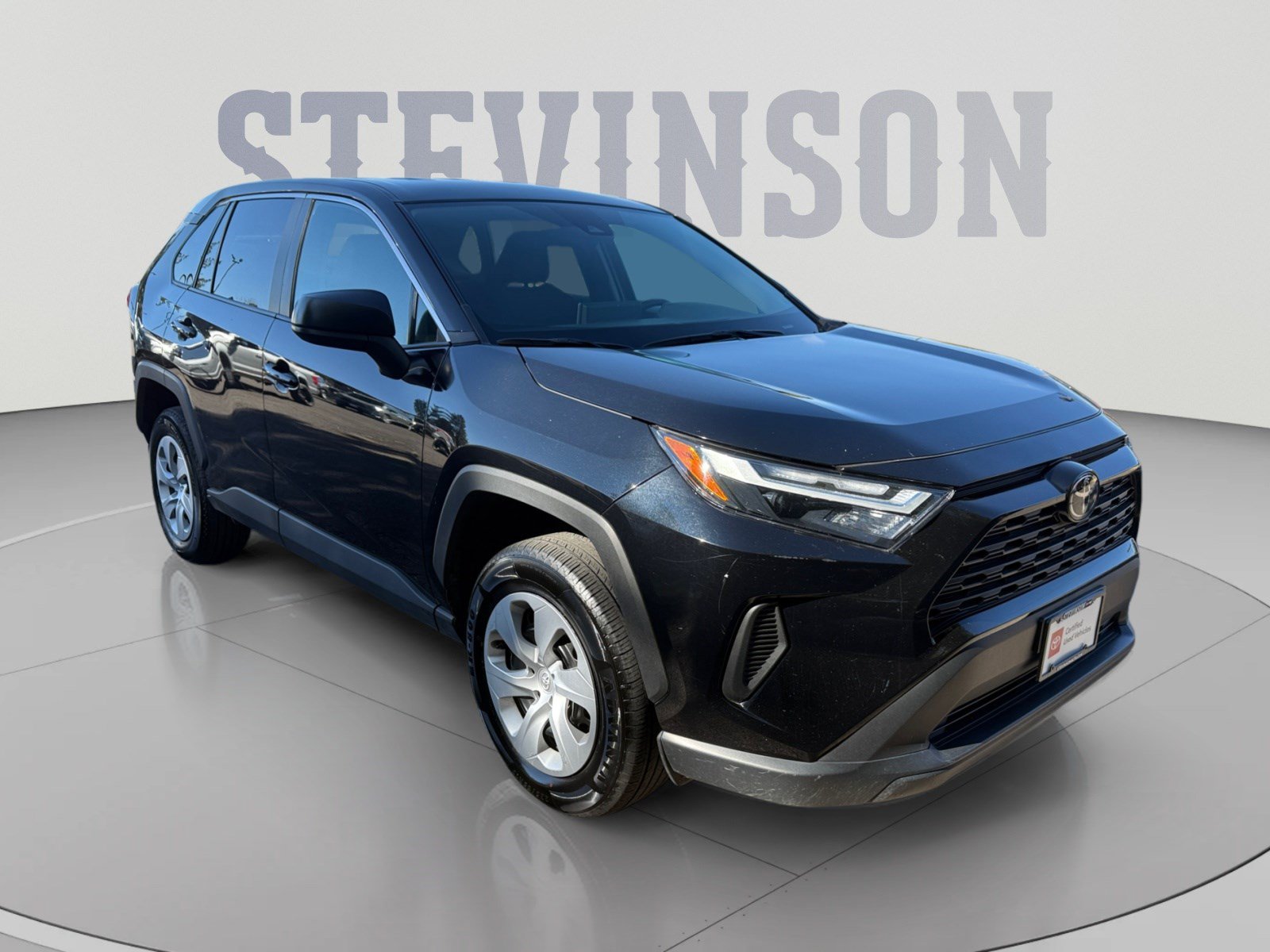 Used 2025 Toyota RAV4 LE AWD/4WD image 7