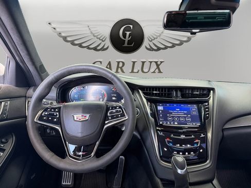 Used 2017 Cadillac CTS V w/ Carbon Fiber Package image 10