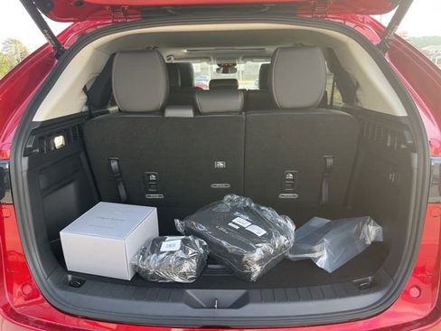 New 2026 MAZDA CX-90 3.3 Turbo w/ Preferred Package AWD/4WD image 26