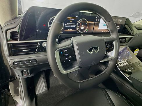 New 2026 INFINITI QX80 Luxe w/ Cargo Package image 13