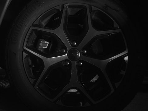 Used 2025 Jeep Compass Limited image 12