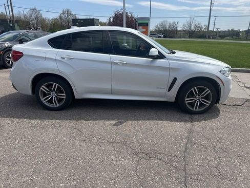 Used 2017 BMW X6 xDrive35i AWD/4WD image 2