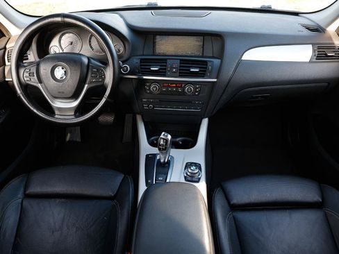Used 2011 BMW X3 xDrive28i w/ Sport Activity Pkg AWD/4WD image 2