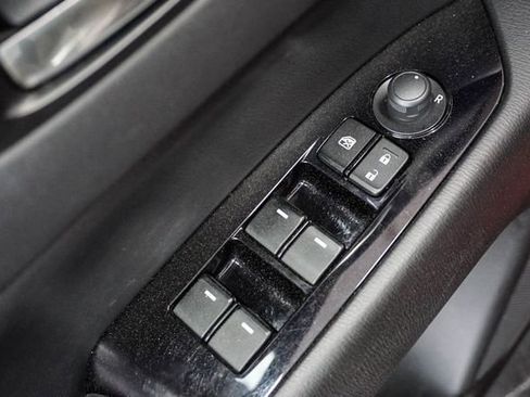 Used 2020 MAZDA CX-5 Touring image 7