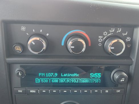 New 2025 Chevrolet Express 2500 image 5