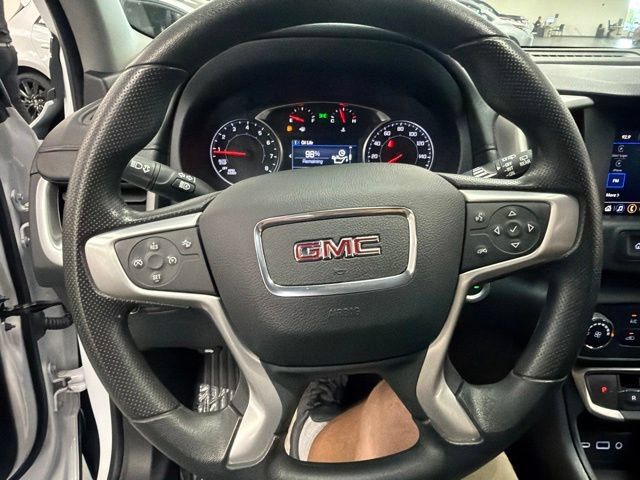 Used 2024 GMC Terrain SLE AWD/4WD image 21