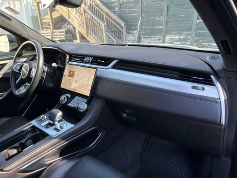 Used 2023 Jaguar F-PACE S image 30
