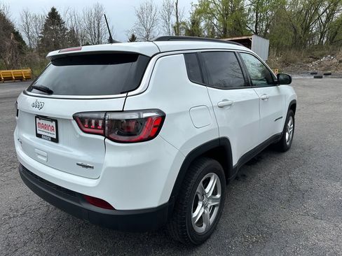Certified 2023 Jeep Compass Latitude AWD/4WD image 13