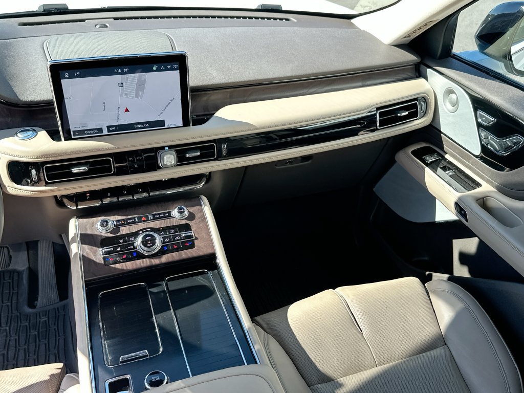 Used 2022 Lincoln Aviator Reserve w/ Equipment Group 201A AWD/4WD image 18