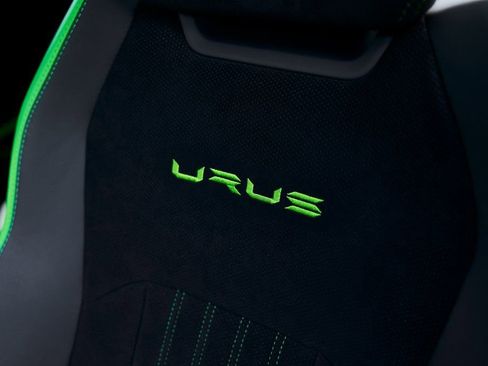 Used 2024 Lamborghini Urus Performante AWD/4WD image 57
