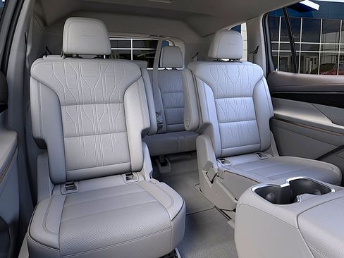 New 2026 Buick Enclave Avenir AWD/4WD image 17