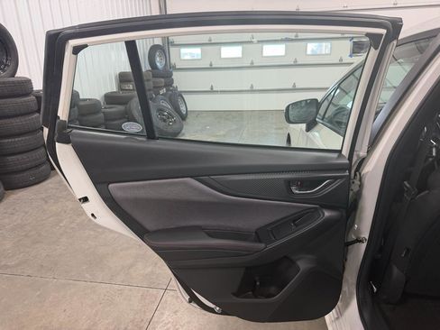 Used 2021 Subaru Impreza 2.0i Sport w/ Popular Package #3 image 33