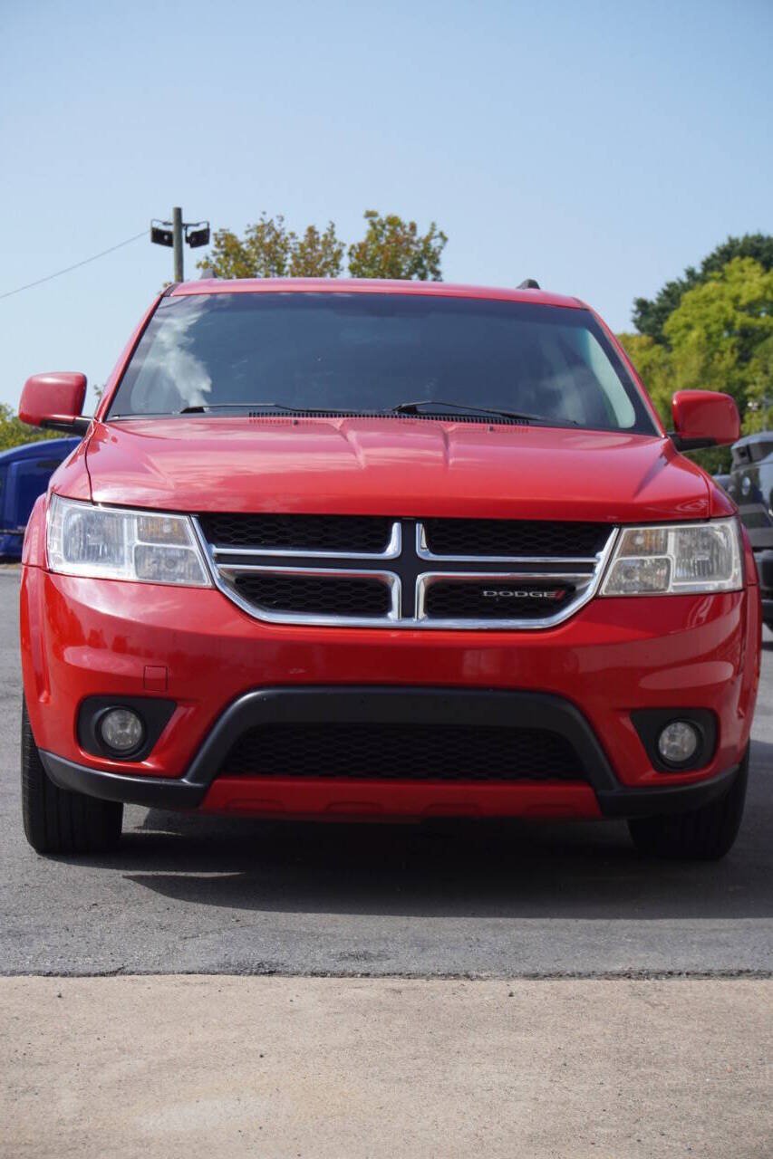 Used 2016 Dodge Journey SXT w/ Comfort/Convenience Group AWD/4WD image 8