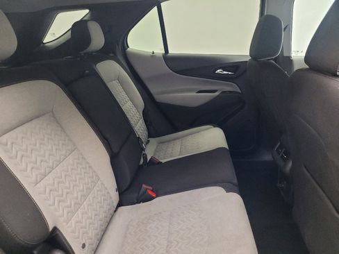 Used 2024 Chevrolet Equinox LS w/ LS Convenience Package FWD image 19