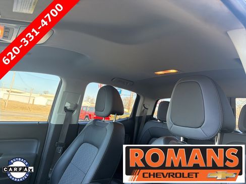 Used 2021 Chevrolet Colorado Z71 w/ Z71 Midnight Edition image 18