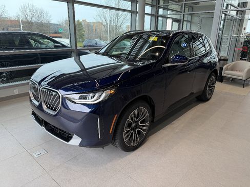New 2026 BMW X3 xDrive30i w/ Convenience Package AWD/4WD image 3