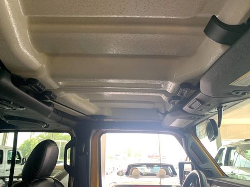 Used 2021 Jeep Wrangler Unlimited Sport image 22