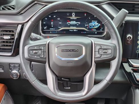 Used 2024 GMC Sierra 2500 Denali Ultimate AWD/4WD image 28