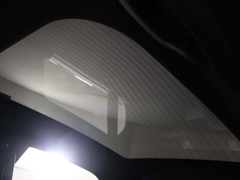 Used 2025 BMW 740i xDrive 740i xDrive image 24