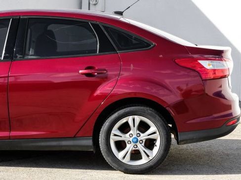 Used 2013 Ford Focus SE image 12