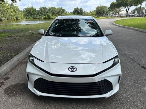 Used 2026 Toyota Camry LE w/ Convenience Package FWD image 9