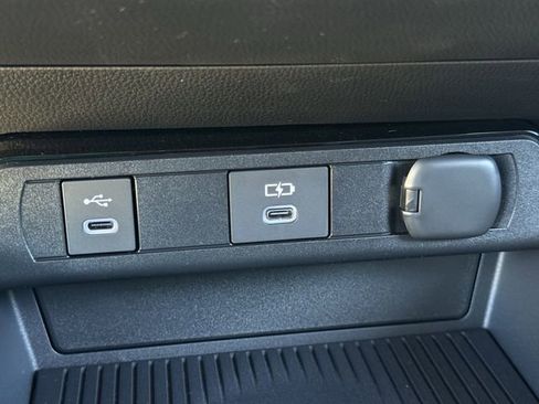 New 2026 Toyota Prius SE image 20