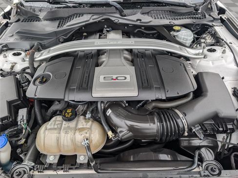 Used 2020 Ford Mustang GT Premium w/ GT Performance Package RWD image 12