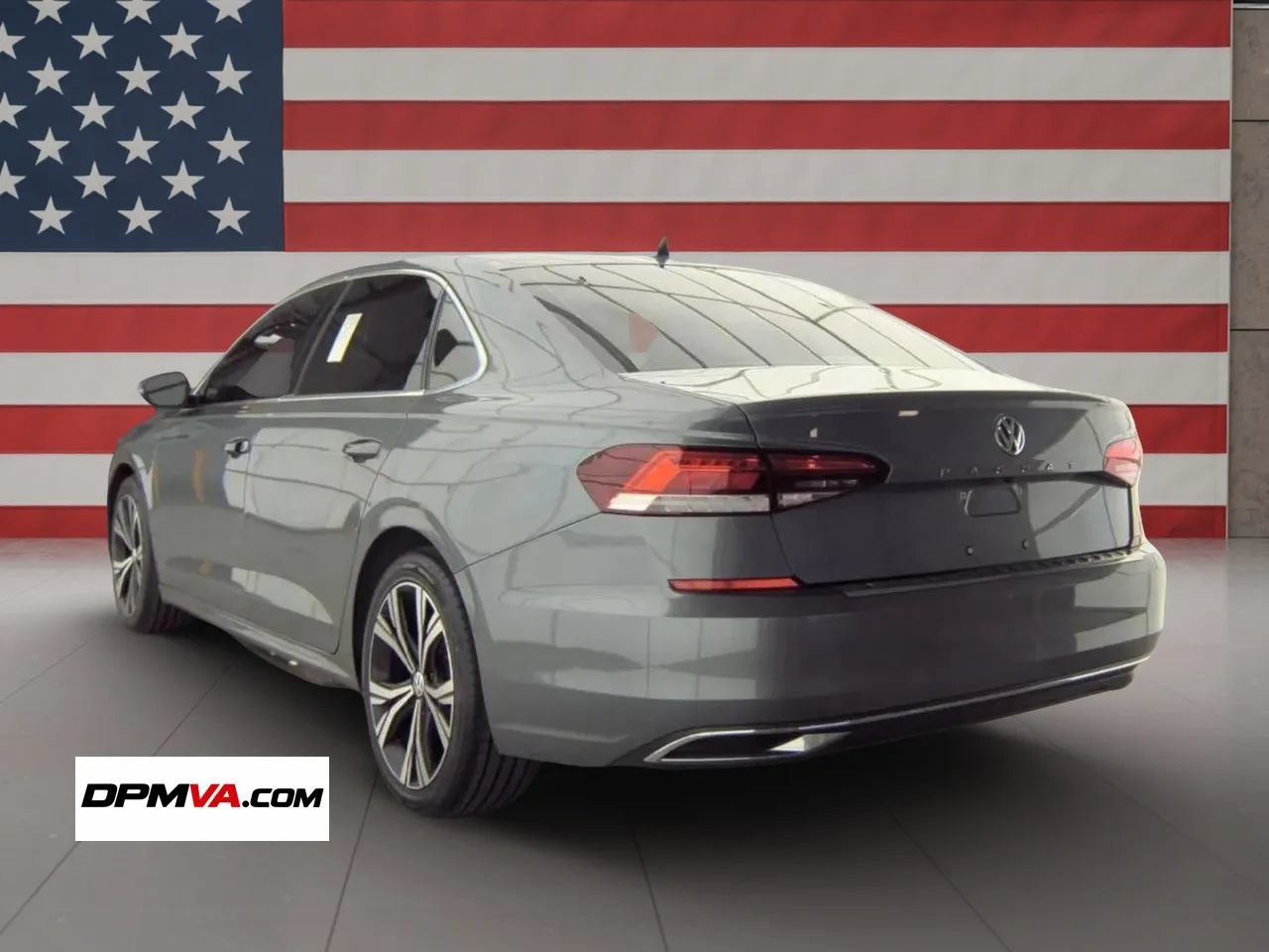 Used 2021 Volkswagen Passat 2.0T SE FWD image 4