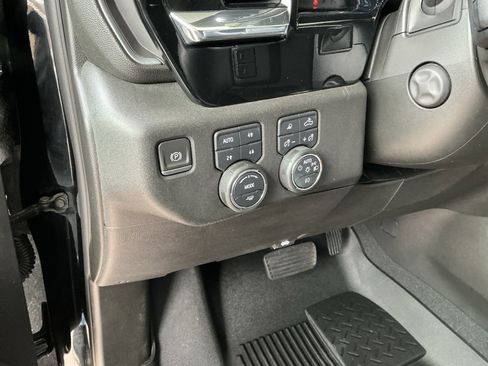 Used 2023 Chevrolet Silverado 1500 High Country image 26