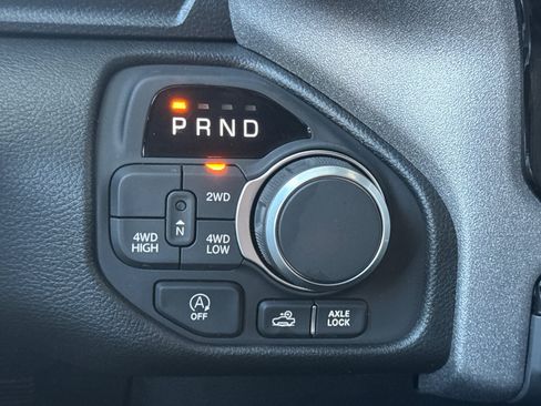 New 2026 RAM 1500 Warlock AWD/4WD image 19