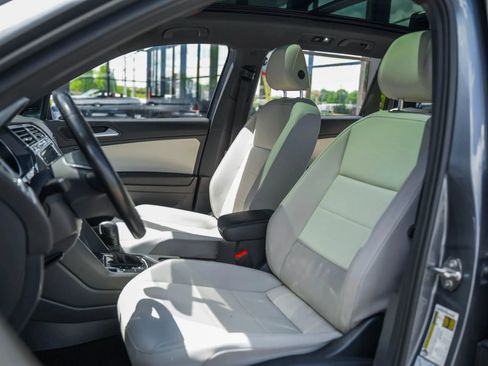 Used 2021 Volkswagen Tiguan SE R-Line w/ 3rd Row Seat Package AWD/4WD image 12