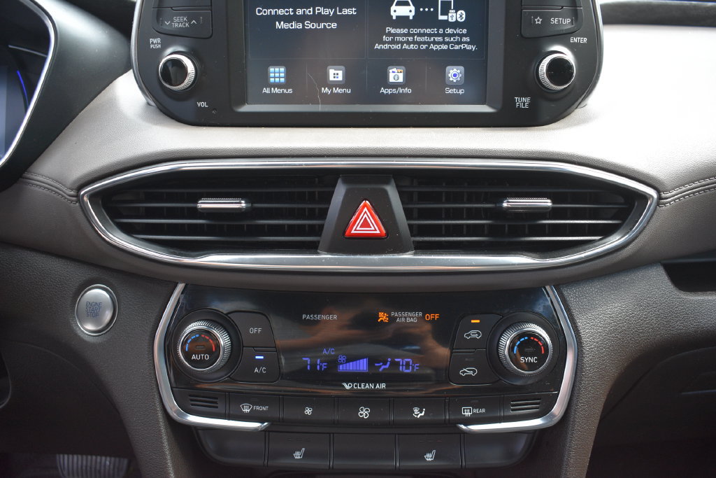 Used 2020 Hyundai Santa Fe SEL w/ Convenience Package AWD/4WD image 17