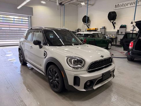 Certified 2022 MINI Cooper Countryman S AWD/4WD image 7