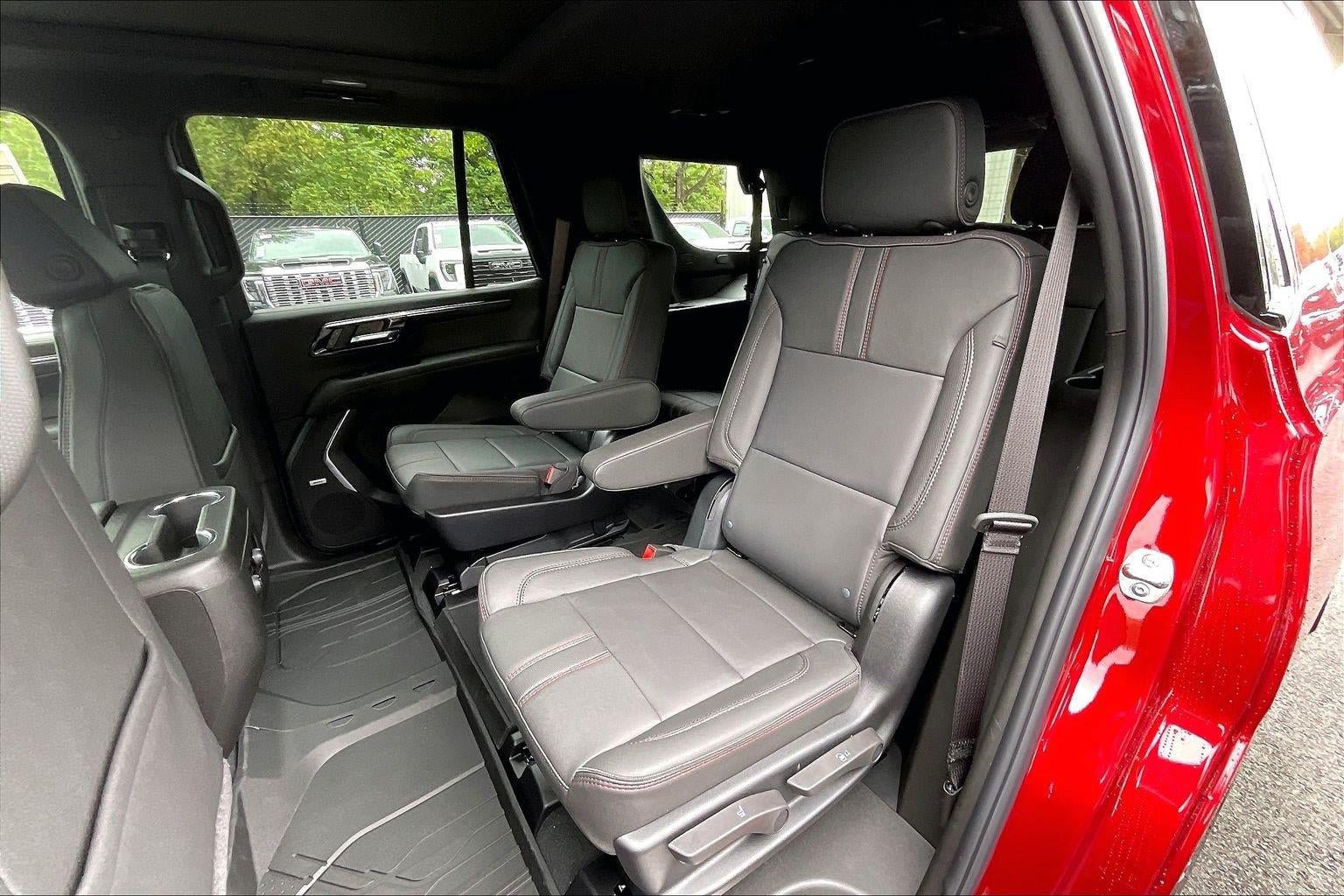 New 2026 Chevrolet Tahoe RST w/ RST Capability Package AWD/4WD image 14