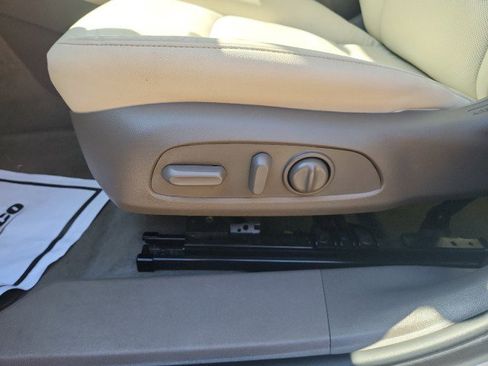 Used 2024 Chevrolet Malibu LT FWD image 23