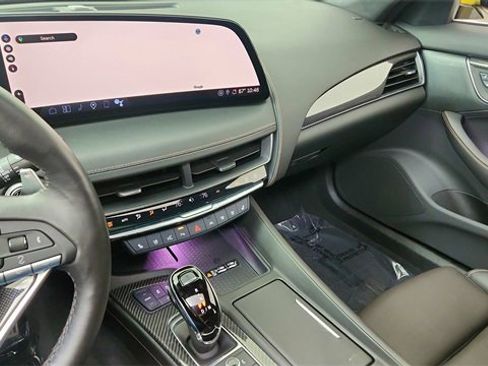 Used 2025 Cadillac CT5 V w/ Technology Package image 45