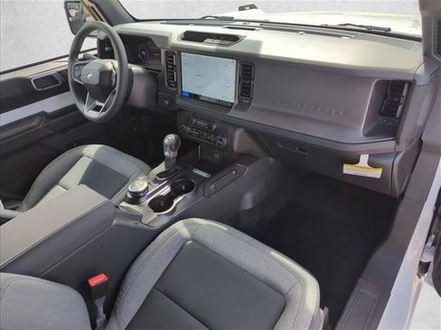 New 2026 Ford Bronco 2-Door AWD/4WD image 16