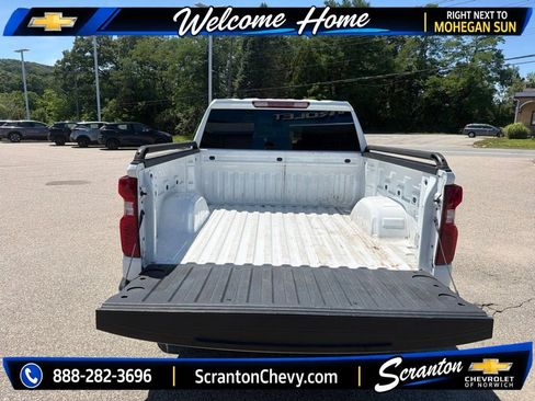 Certified 2022 Chevrolet Silverado 1500 LT AWD/4WD image 5