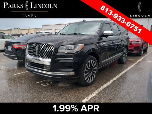 Used 2024 Lincoln Navigator L Black Label AWD/4WD image 10