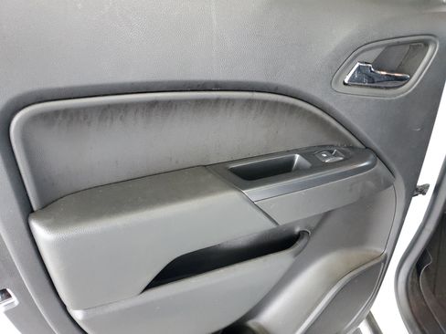 Used 2019 Chevrolet Colorado LT w/ LT Convenience Package RWD image 14