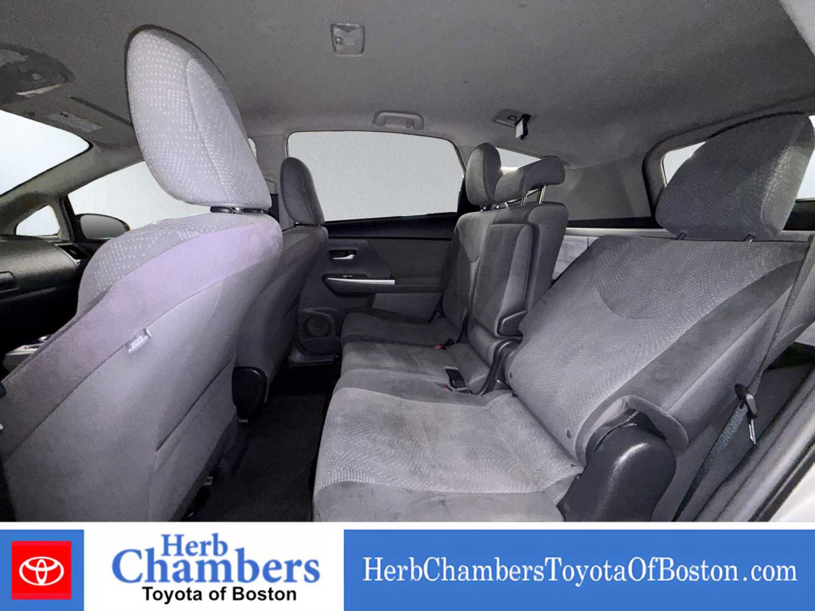Used 2013 Toyota Prius V Two FWD image 16