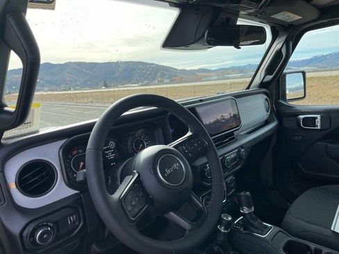 New 2026 Jeep Wrangler Unlimited Sport image 12