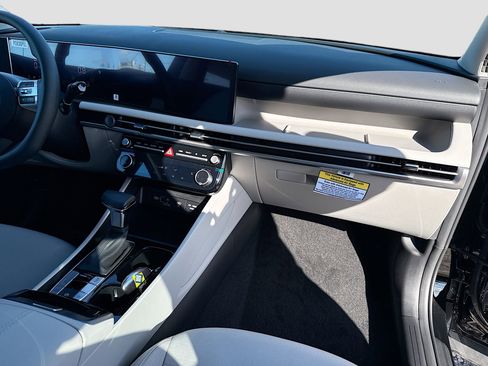 New 2026 Hyundai Tucson SEL FWD image 22