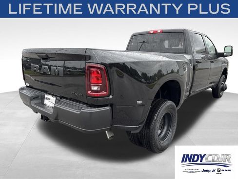 New 2026 RAM 3500 Tradesman AWD/4WD image 4