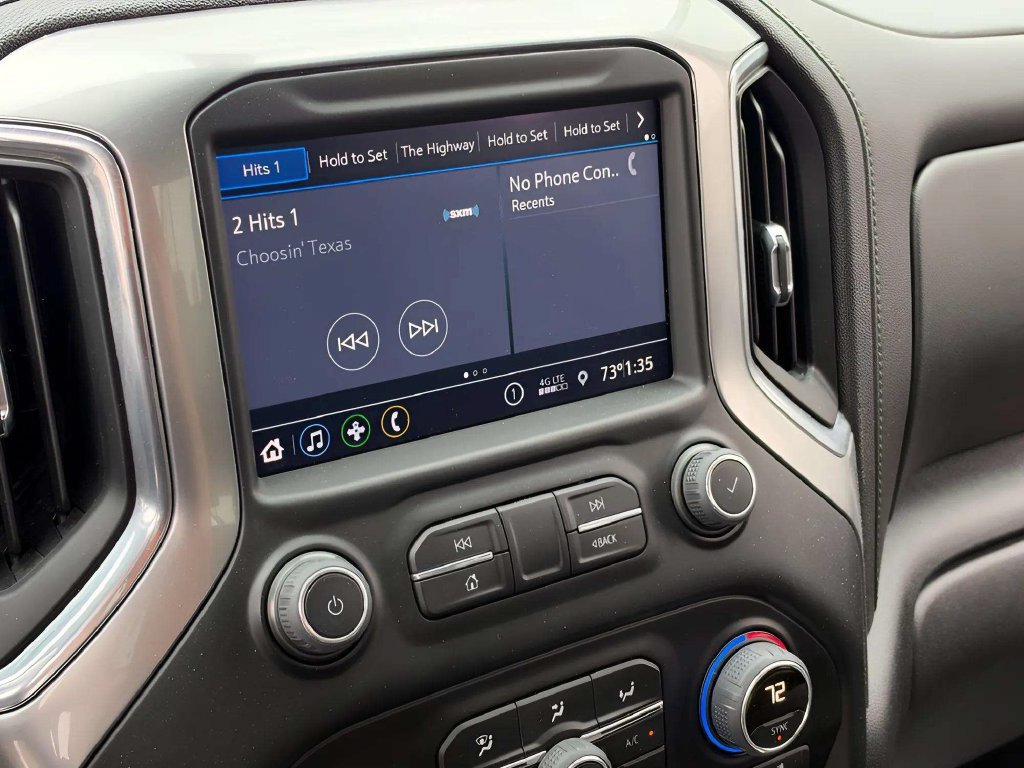 Used 2022 Chevrolet Silverado 1500 RST AWD/4WD image 19