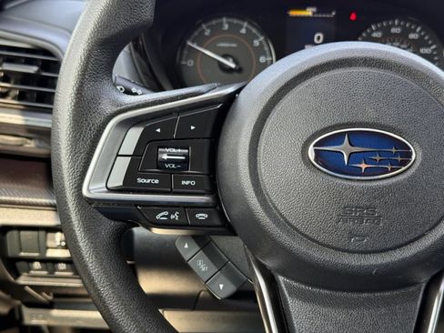 Used 2022 Subaru Crosstrek 2.0i image 23