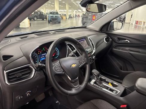 Used 2024 Chevrolet Equinox LT w/ LPO, Floor Liner Package FWD image 16