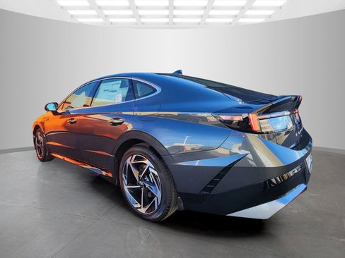 New 2026 Hyundai Sonata SEL image 5