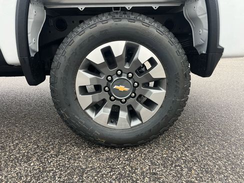 New 2026 Chevrolet Silverado 2500 Custom w/ Custom Value Package image 33