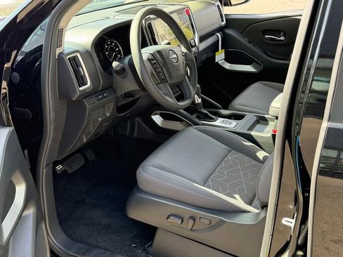 New 2026 Nissan Frontier SV w/ All-Weather Content Package AWD/4WD image 11